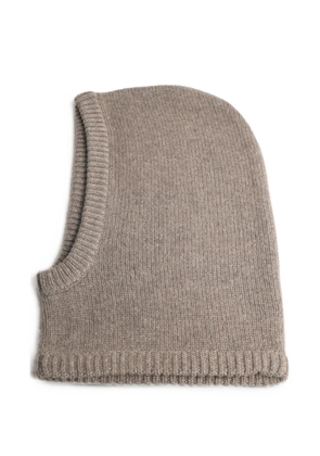 Lisa Yang Astri knitted balaclava hat - Neutrals