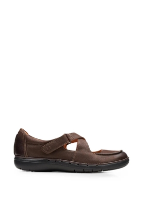 Clarks Originals Un Loop Strap round-toe slip-on shoes - Brown
