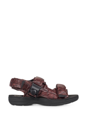 Clarks Originals snake-effect padded sandals - Brown