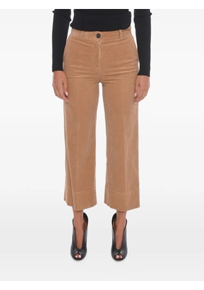 QL2 corduroy-texture cropped trousers - Brown