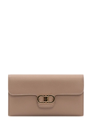 Ferragamo Gancini pebbled-leather wallet - Neutrals