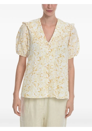 SAMSOE SAMSOE ruffled floral-print blouse - White