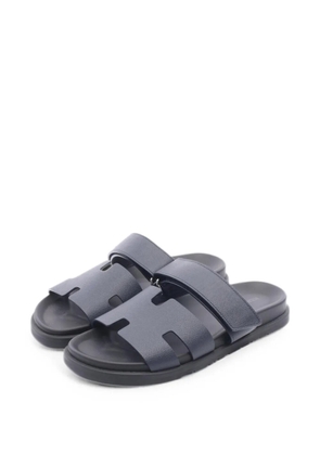 Hermès Pre-Owned 2020s Chypre Epsom-leather flat sandals - Blue