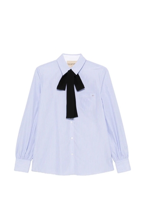Valentino Garavani bow-detail pinstriped shirt - Blue