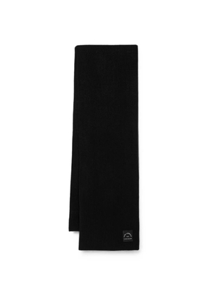 Karl Lagerfeld logo-patch ribbed scarf - Black