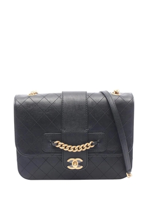 CHANEL Pre-Owned 2017-2018 Large Quilted Sheepskin Front Chain Flap crossbody bag - Black