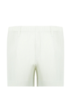 Homme Plissé Issey Miyake belt-loop shorts - Green