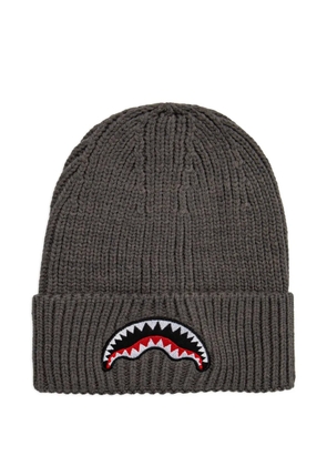 Sprayground Shark Mouth ribbed-knit beanie hat - Grey