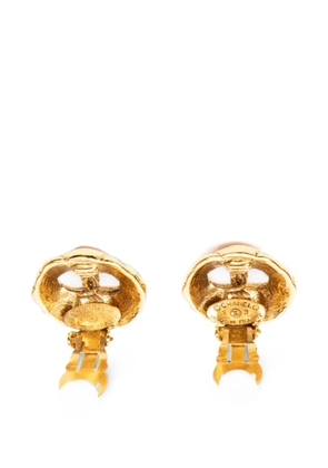 CHANEL Pre-Owned round clip-on earrings - Gold