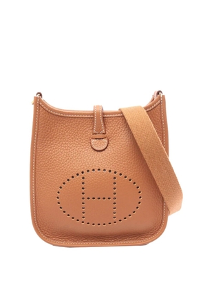 Hermès Pre-Owned 2025 Clemence Evelyne 16 Amazone crossbody bag - Brown