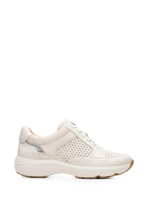 Clarks Originals Tivoli Walk perforated leather sneakers - Neutrals