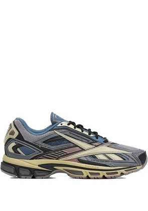 Reebok LTD Premier Road Ultra lace-up fastening sneakers - Grey