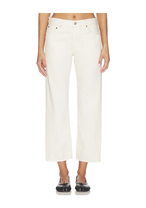 Denimist Lucy Boyfriend Jean in Cream. Size 24. Also in 25, 26, 27, 28, 29, 30, 31.