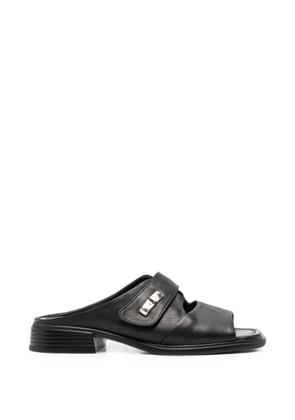 SERGIO MORETTI FIRENZE turn-lock leather sandals - Black