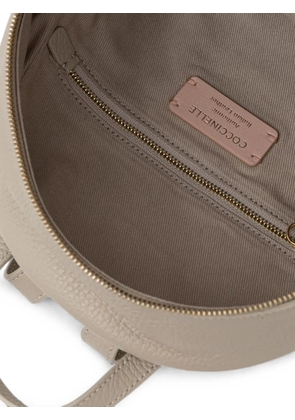 Coccinelle Nory grained leather backpack - Neutrals