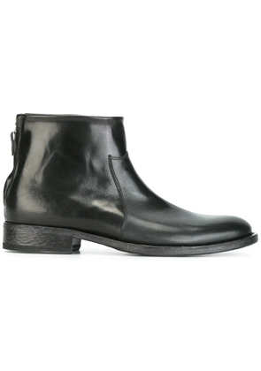 Htc Los Angeles Officer round-toe boots - Black