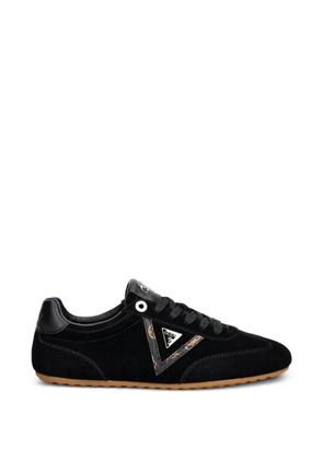 GUESS USA suede logo-patch sneakers - Black