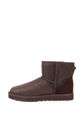 UGG Classic Mini Bomber ankle boots - Brown