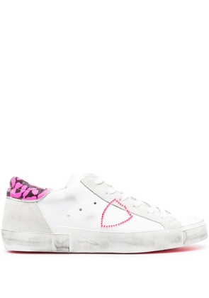 Philippe Model Paris side stitched-logo detail sneakers - White