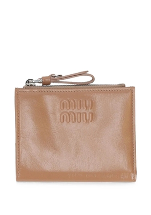 Miu Miu embossed-logo leather wallet - Neutrals