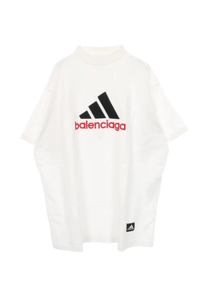 Balenciaga Pre-Owned x Adidas 2000 logo-embroidered T-shirt - White
