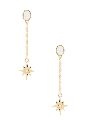 Ettika  in Metallic Gold.