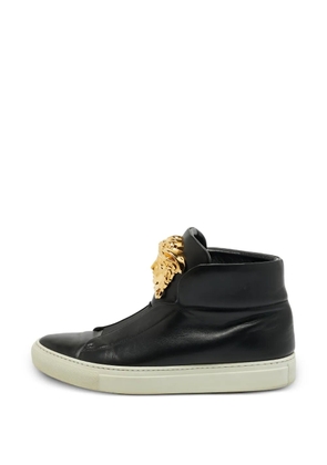 Versace Pre-Owned Medusa high-top sneakers - Black