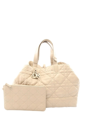 Christian Dior Pre-Owned 2023-2024 Larger Calfskin Macrocannage Toujours Bag tote bag - Neutrals