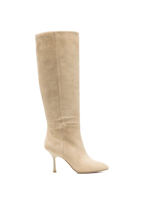 Stuart Weitzman suede pointed-toe boots - Neutrals