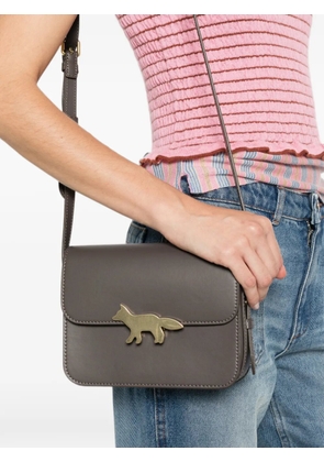 Maison Kitsuné fox-plaque leather shoulder bag - Brown