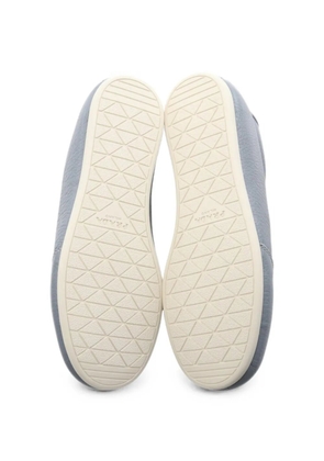 Prada Pre-Owned 2020s leather sneakers - Grey