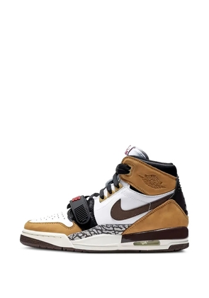 Jordan Legacy 312 GS touch-strap sneakers - White