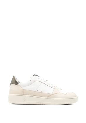 Patrizia Pepe Fly '93 laminated sneakers - White