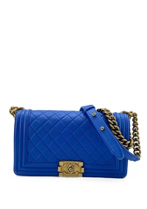 CHANEL Pre-Owned 2015 Boy Chanel quilted shoulder bag - Blue