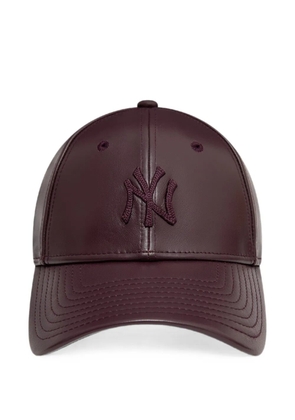 NEW ERA CAP 9Forty leather cap - Red