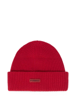 PINKO ribbed-knit logo-patch beanie hat - Red