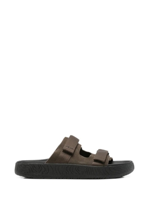 VEJA Arpoador sandals - Brown
