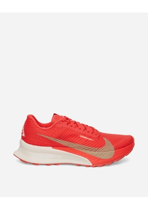 ACG Ultrafly Trail Sneakers Light Crimson / Summit White