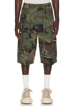 Nahmias Floral Patch Crystal Camo Short in Camo - Multi. Size 32 (also in 34, 36).