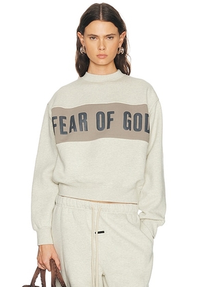 Fear of God ESSENTIALS Classic Sweatshirt in Vanilla Heather - Grey. Size M (also in XS, S, L, XL).