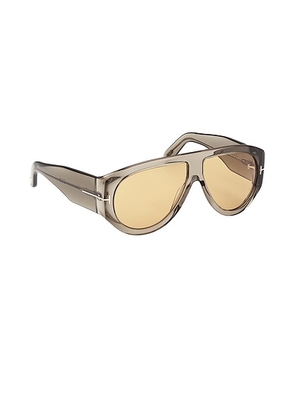 TOM FORD Bronson Sunglasses in Shiny Transparent Olive - Green. Size all.