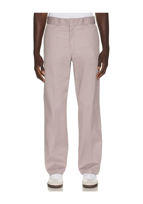 Dickies Original Fit 874 Work Pant in Grey. Size 32x32. Also in 33x32, 34x32, 36x32, 38x32, 30x32.