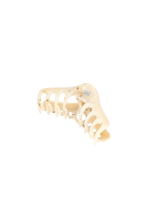 LELET NY Hudson Claw Clip in Tan.