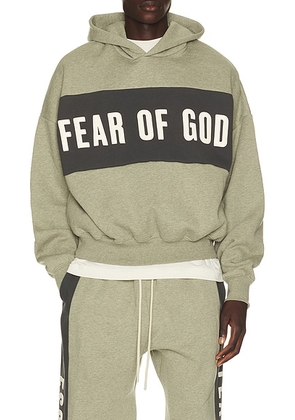 Fear of God ESSENTIALS Cropped Relaxed Panelled Hoodie in Seal Heather & Iron Grey - Grey. Size XL/1X (also in XS, S, M, L, XXL/2X, XXXL/3X).