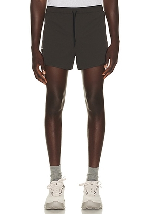 On Performance Volt Shorts in Espresso - Brown. Size XS (also in S, M, L, XL/1X).