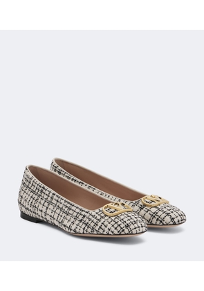 Valentino Garavani VLogo boucle ballet flats