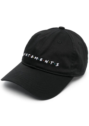 VETEMENTS Friendly logo-embroidered baseball cap - Black