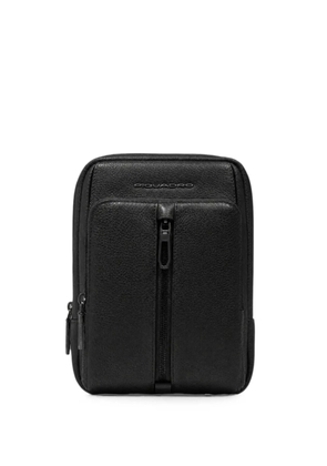 PIQUADRO grained leather backpack - Black