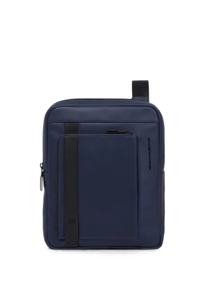 PIQUADRO logo-embossed leather backpack - Blue