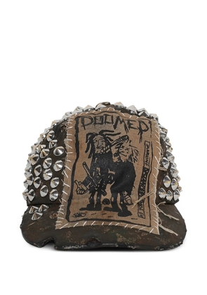 MARKING DISTANCE studded patch-detail cap - Brown